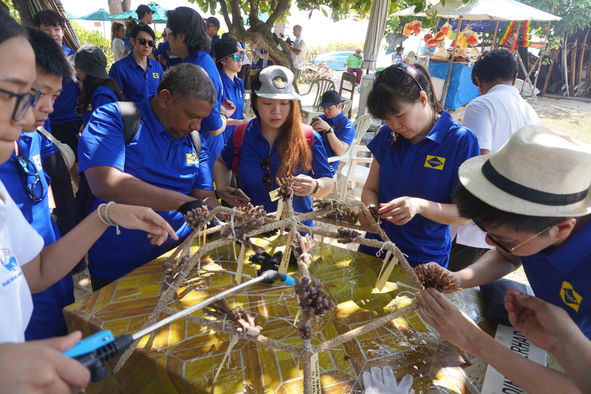 Yinson-Group-Strategy-and-Inecosolar-volunteer-at-Bali-marine-conservation-programme-5